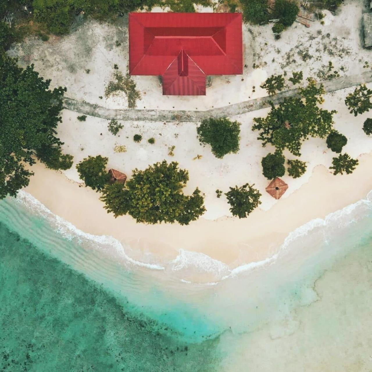 Nusa Nalan Beach Resort Rumah Olat ภายนอก รูปภาพ